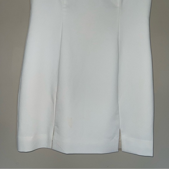 Black Halo Ivory Sheath mini Dress 6 V-Neck with Ladder Detail Cocktail Party - Picture 4 of 7